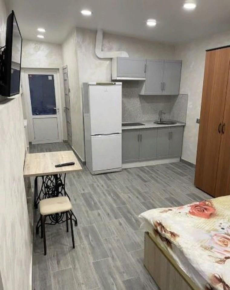 Комната для продажи в замечательной квартире.